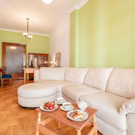 Beautiful Apartment In The Heart Of Thessaloniki Солун Екстериор снимка